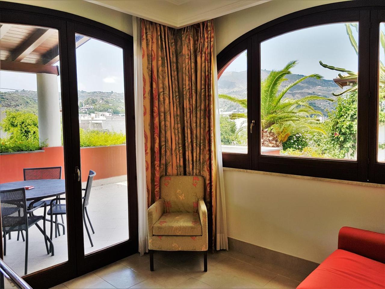Arciduca Grand Hotel Lipari  Buitenkant foto