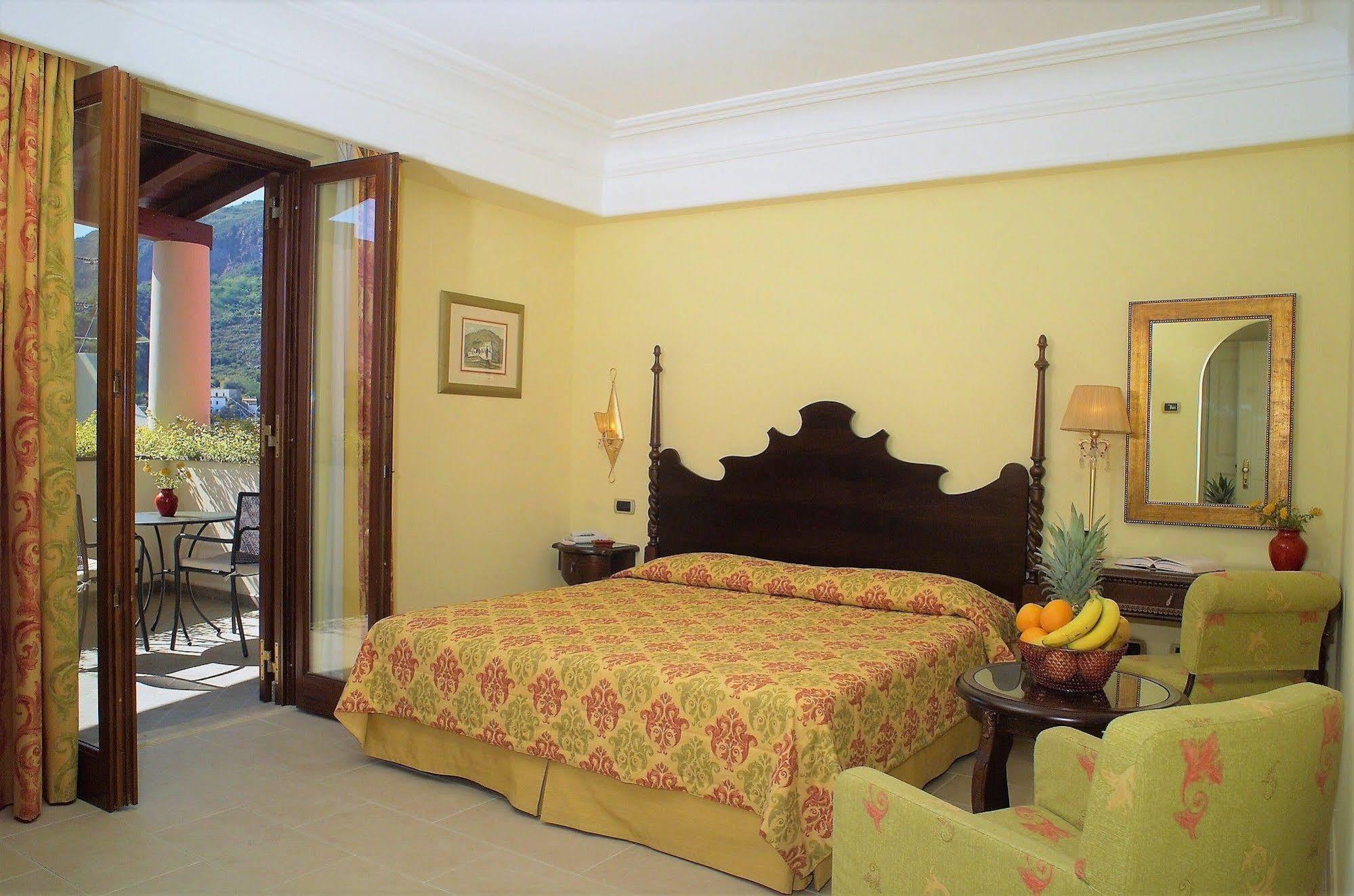 Arciduca Grand Hotel Lipari  Buitenkant foto